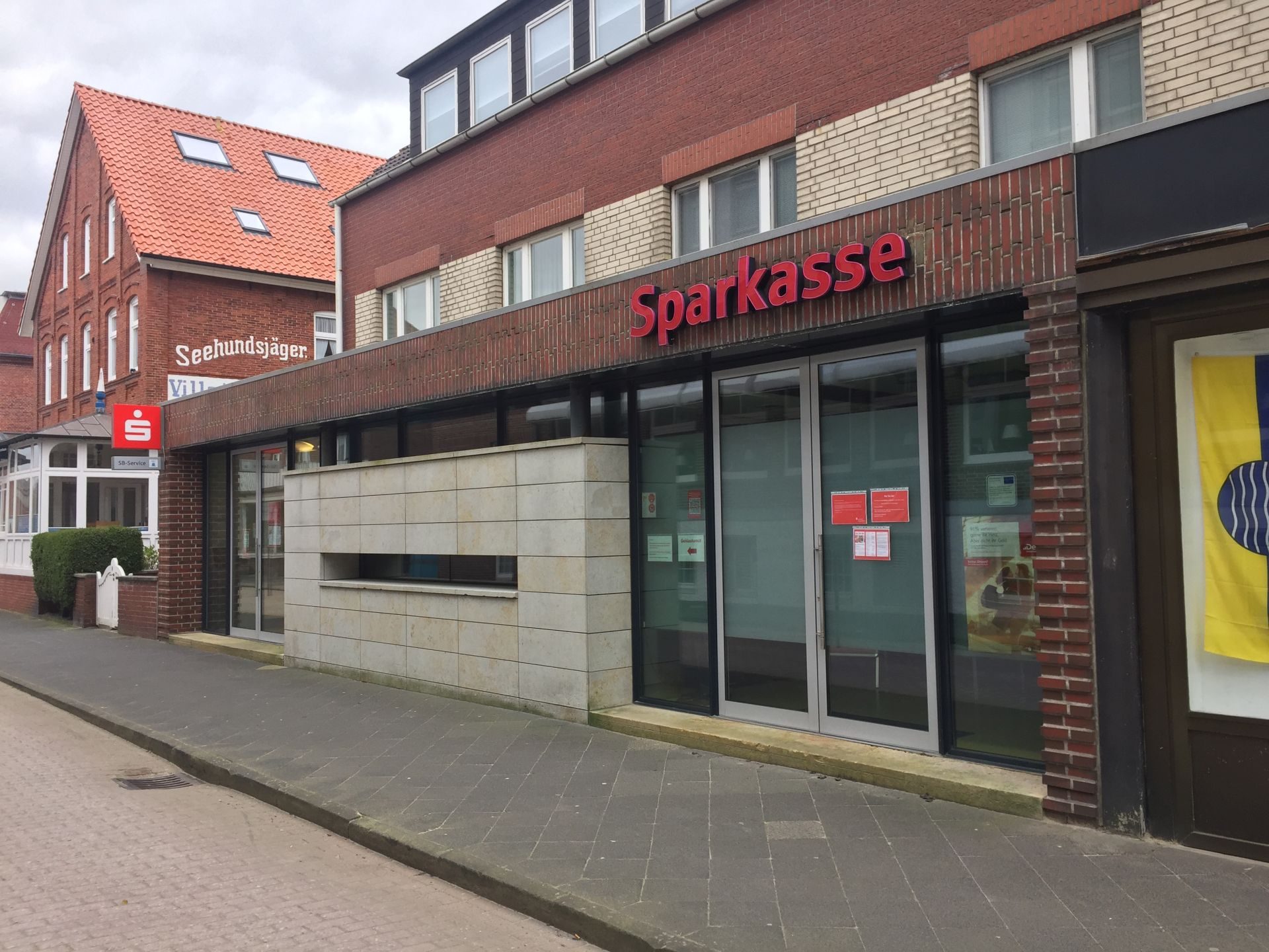 Schaufenster Sparkasse AurichNorden auf nordsee.digital